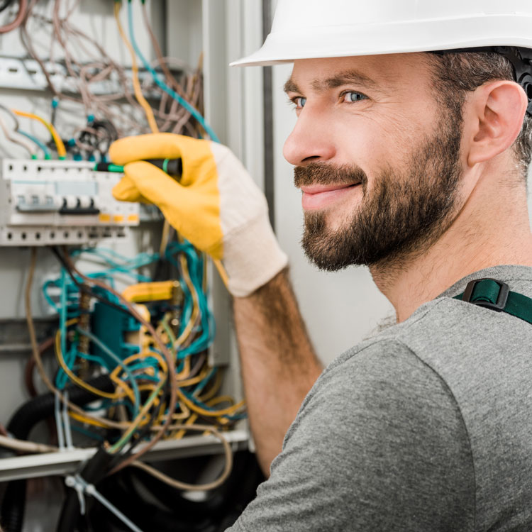 elektriker tumba - vad hjälper vi dig med?