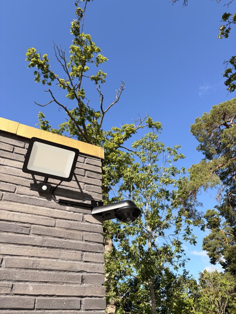 Kameraövervakning runt huset