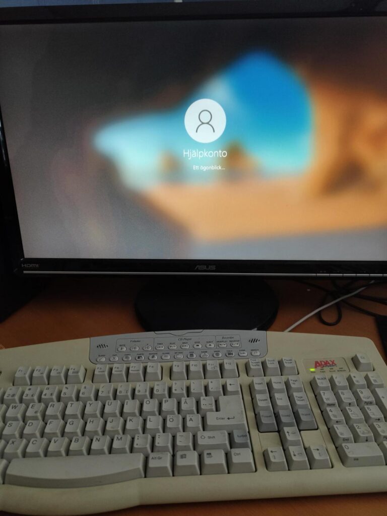 Låst ute från Windows 10 – 20 år av foton räddade i Spånga
